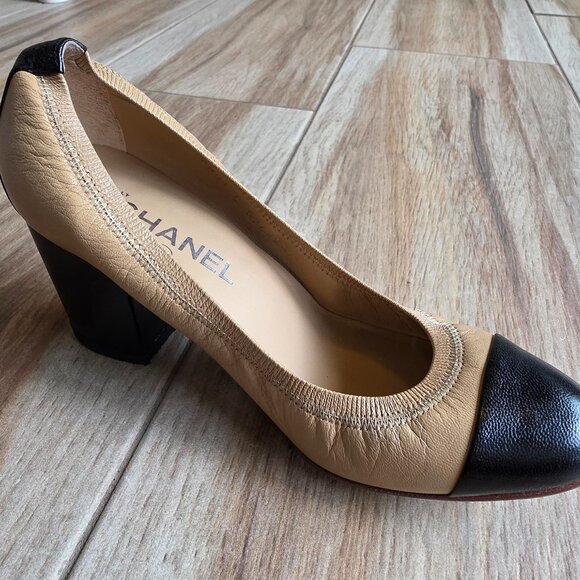 CHANEL Cap Toe Ballet Stretch Pumps Eur. 38C - Picture 5 of 14